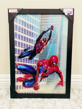 Marvel Spider-Man Framed Holographic Wall Art